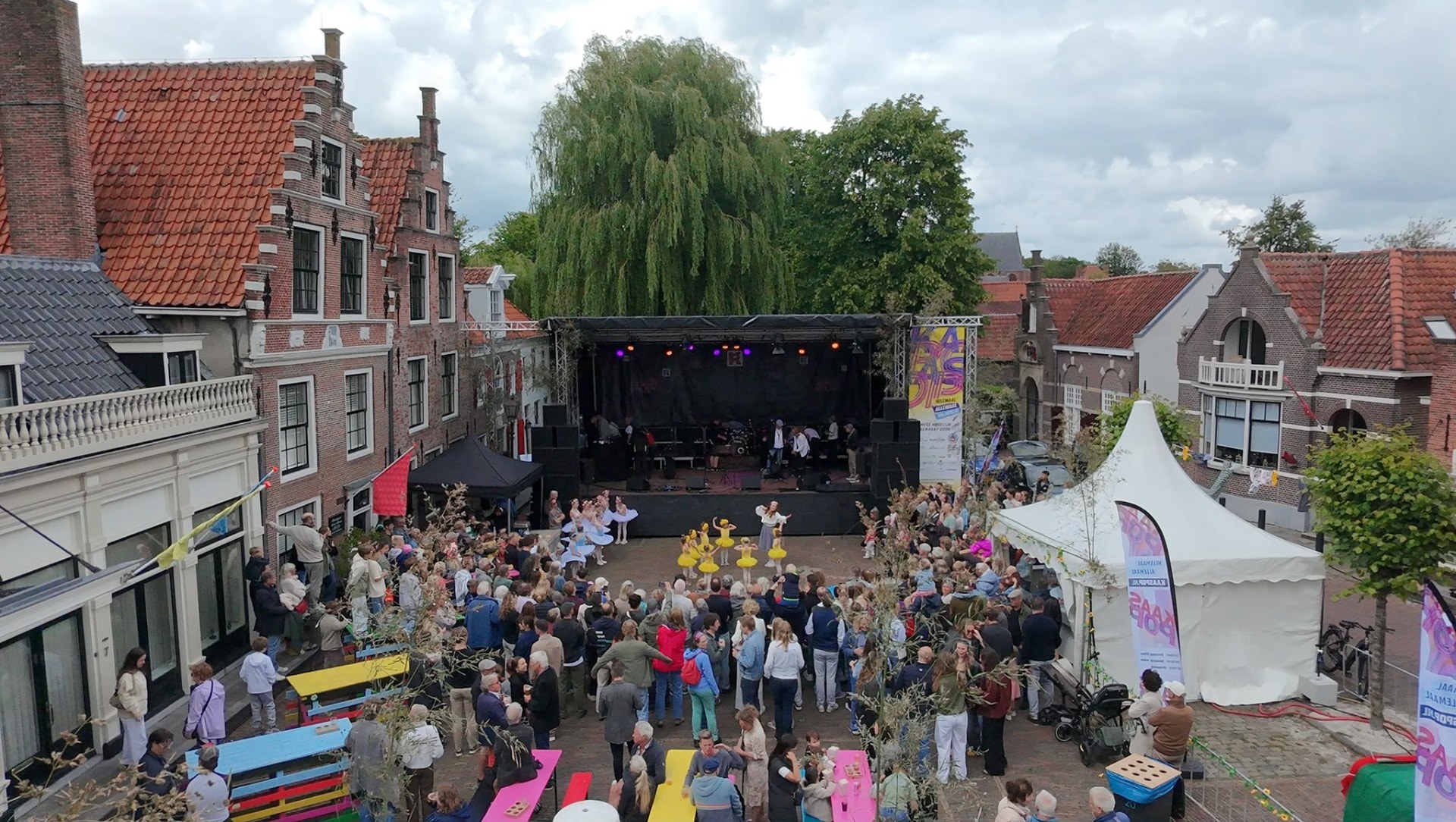 Dorpsfestival op het plein